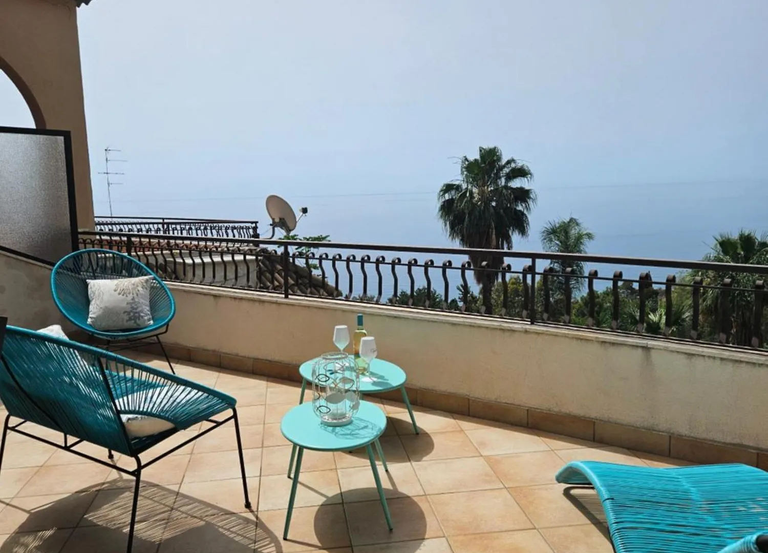 Apartament Gaeli Seaview - Letojanni Taormina